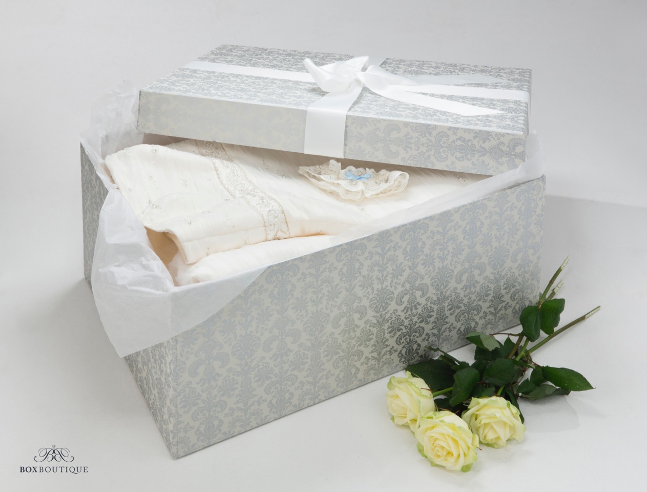 Brautkleidbox_Tapestry-Silver_BoxBoutique
